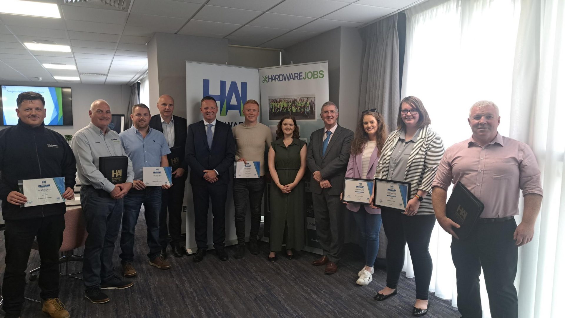 Students and mentors with their Certificates of Completion - Hardware ...